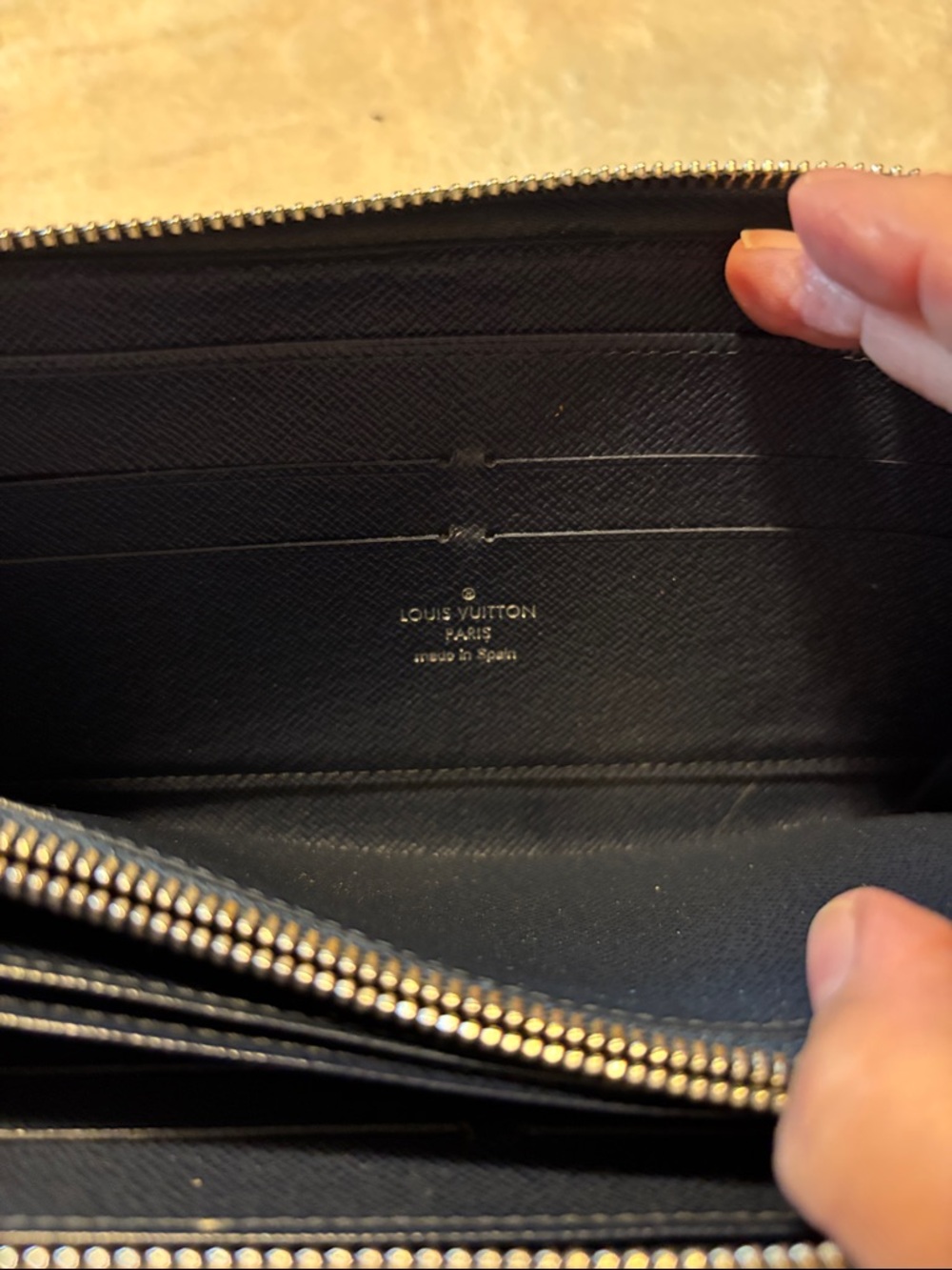 Louis Vuitton Blue Epi Leather Zip Wallet - Picture 8 of 10
